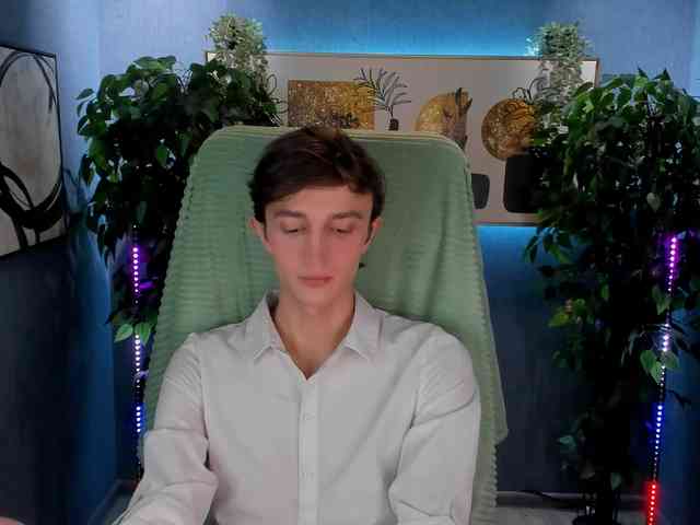 John-Mellow John-Mellow