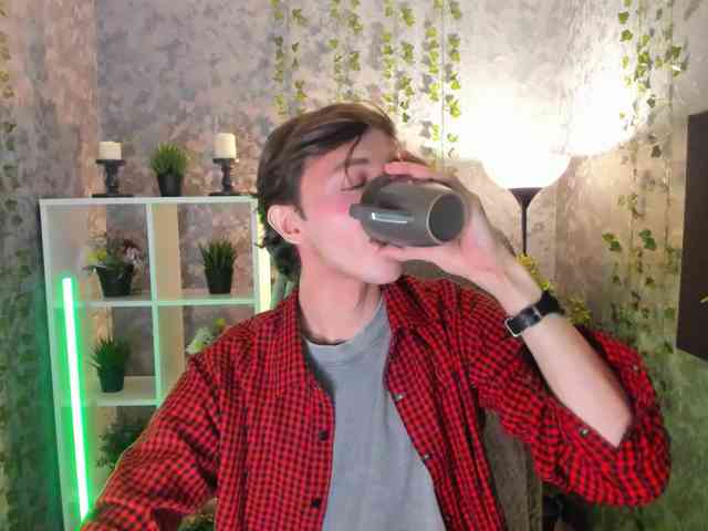 John-Mellow John-Mellow