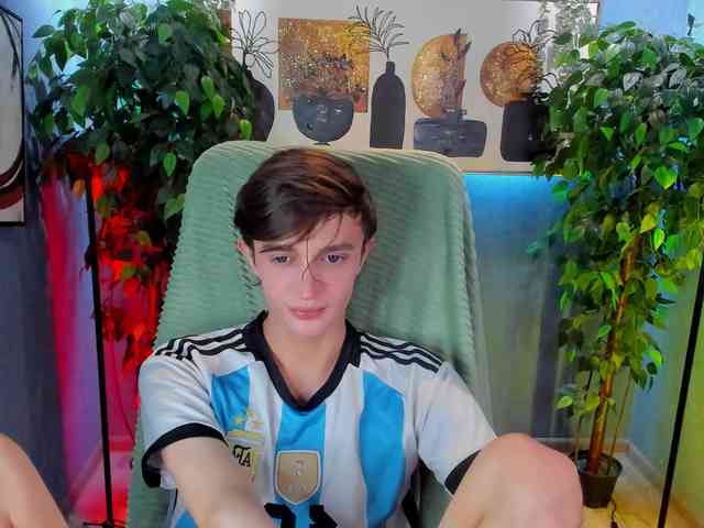 John-Mellow John-Mellow