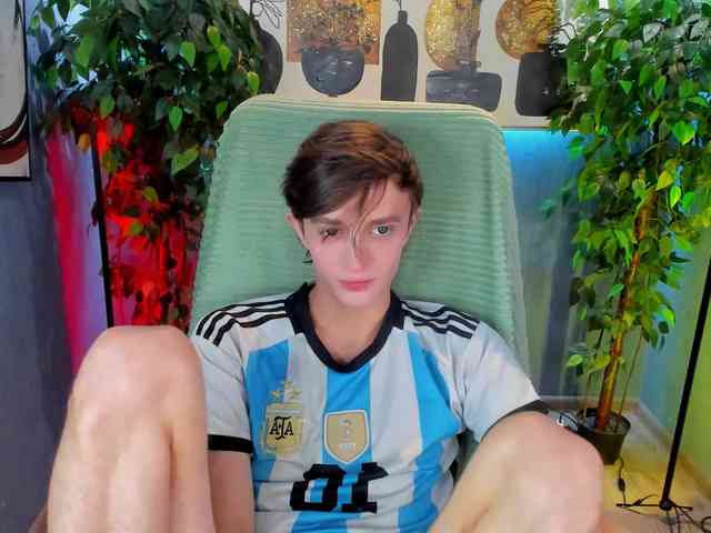 John-Mellow John-Mellow