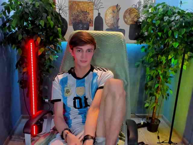 John-Mellow John-Mellow