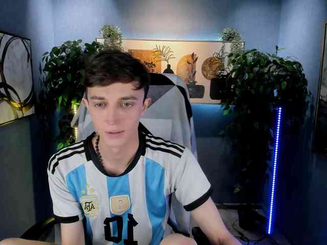 John-Mellow John-Mellow