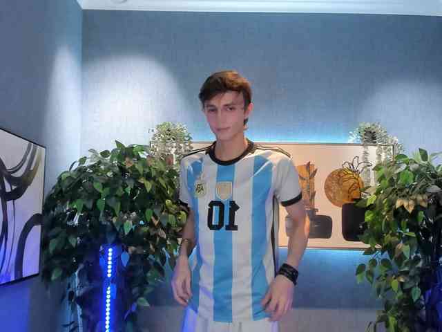 John-Mellow John-Mellow