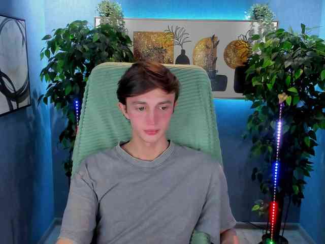 John-Mellow John-Mellow