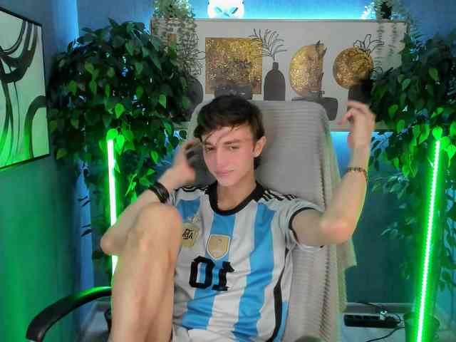 John-Mellow John-Mellow