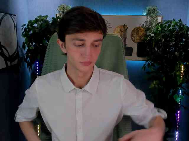 John-Mellow John-Mellow