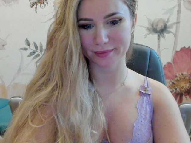 SweetMirande from BongaCams is Freechat