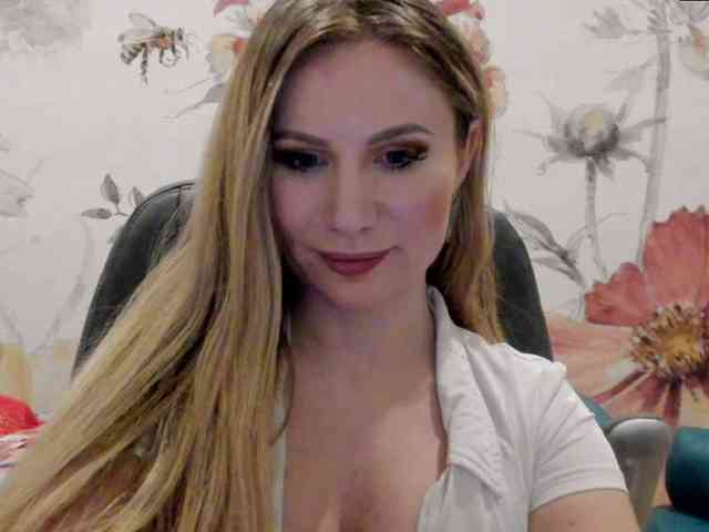 SweetMirande Live Webcam on BongaCams