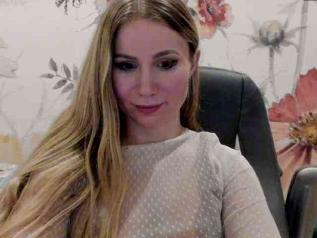 SweetMirande Live Webcam on BongaCams