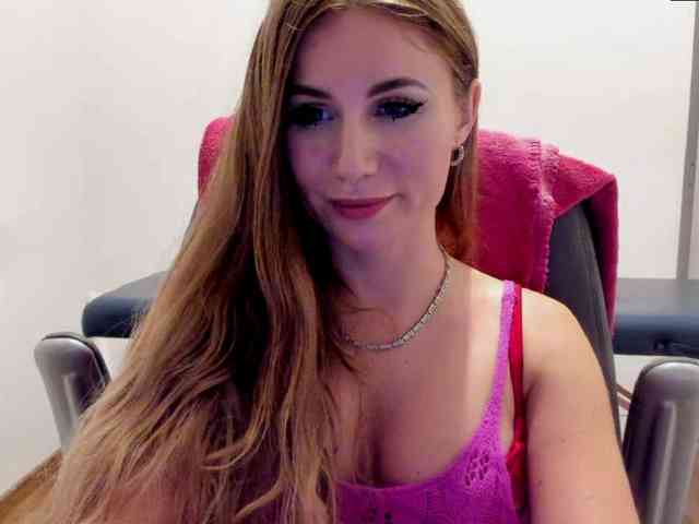 SweetMirande webcam