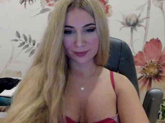 SweetMirande webcam