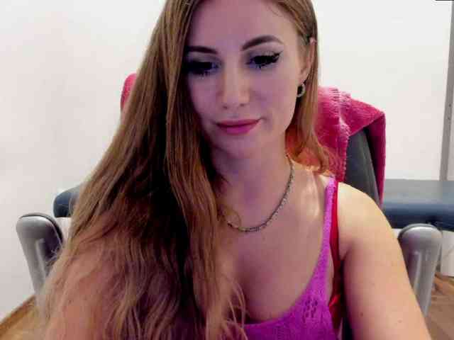 SweetMirande webcam