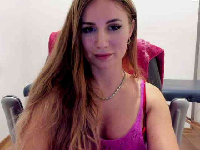 SweetMirande webcam