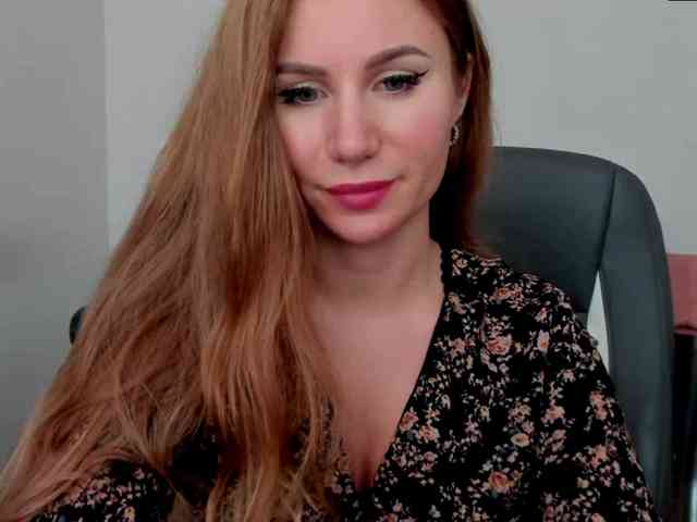 SweetMirande webcam