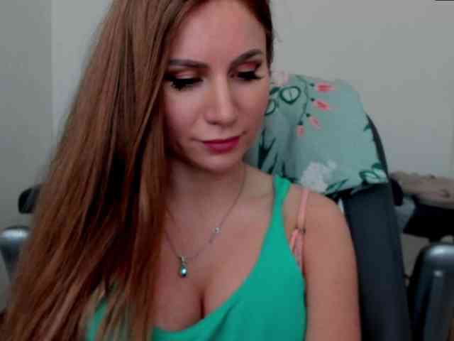 SweetMirande webcam
