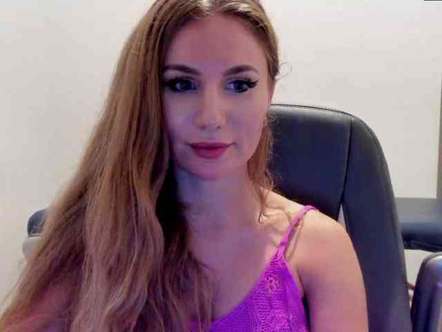 SweetMirande webcam