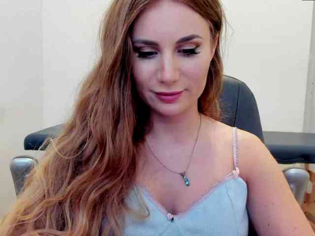 SweetMirande webcam