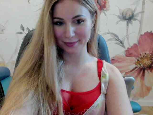 SweetMirande webcam