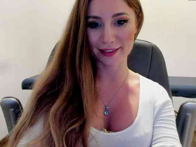 SweetMirande webcam