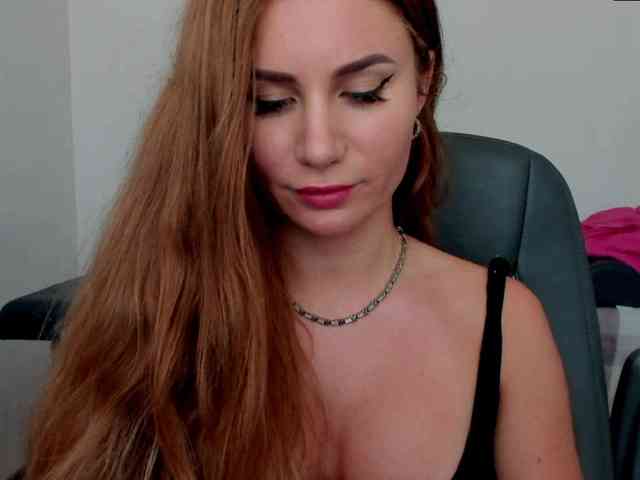 SweetMirande webcam