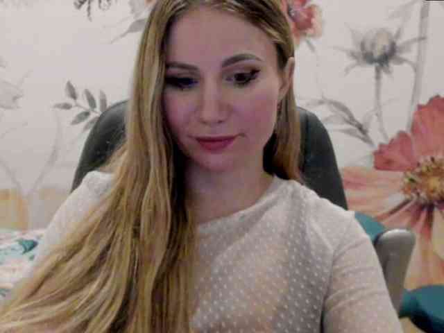 SweetMirande webcam
