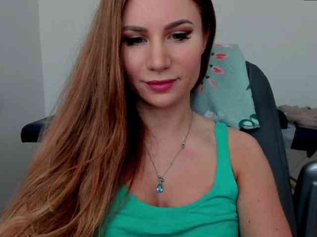 SweetMirande webcam