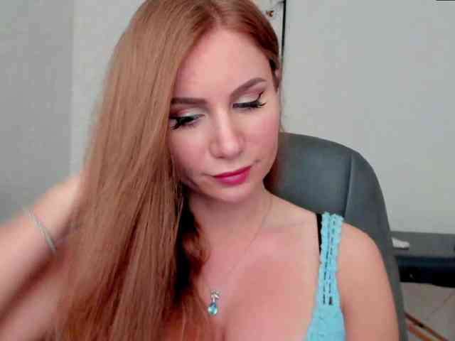 SweetMirande webcam