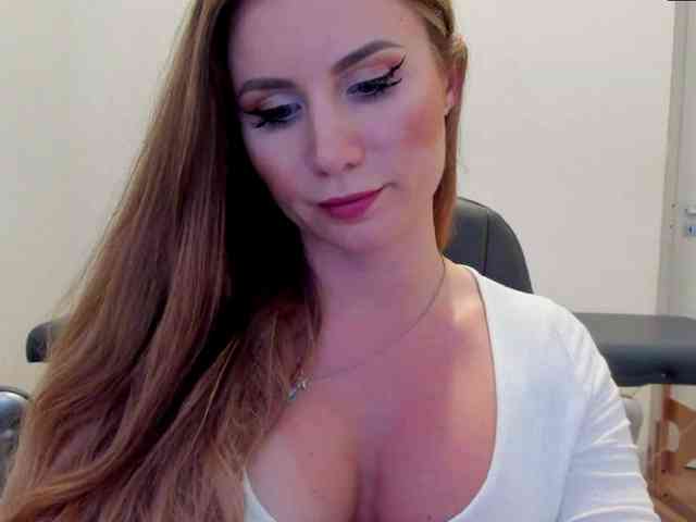 SweetMirande webcam