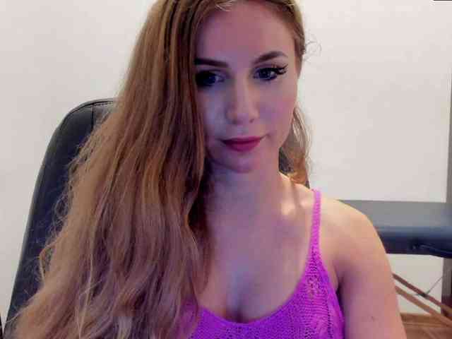 SweetMirande webcam