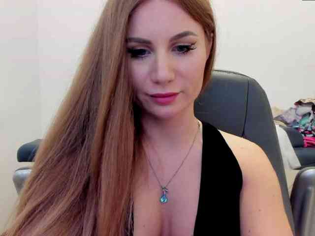 SweetMirande webcam