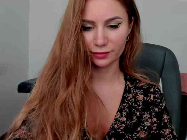 SweetMirande webcam