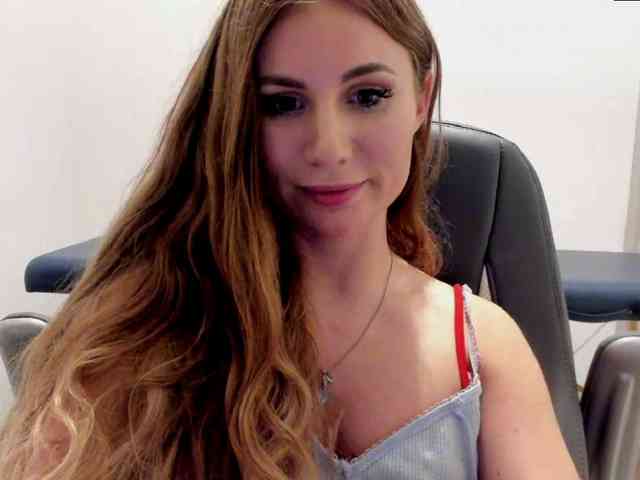SweetMirande webcam