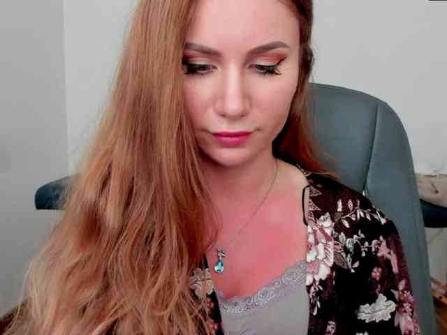 SweetMirande webcam