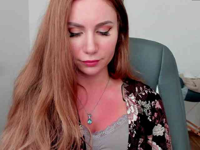 SweetMirande webcam