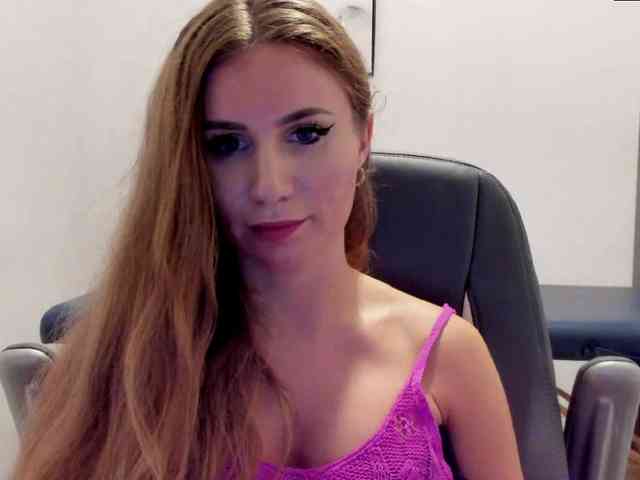 SweetMirande webcam