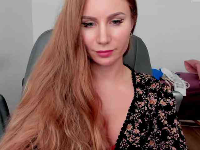 SweetMirande webcam