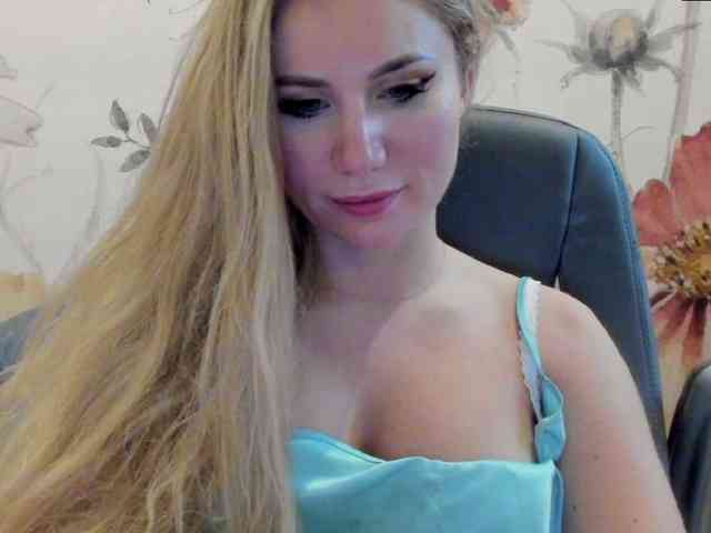 SweetMirande webcam