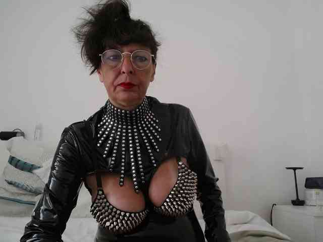 Maitresse-Elsa webcam