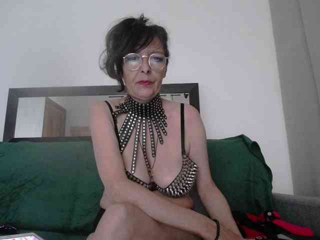 Maitresse-Elsa webcam