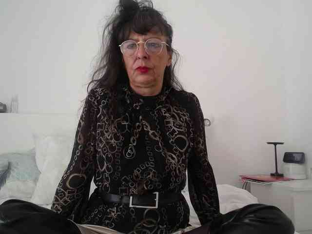 Maitresse-Elsa webcam