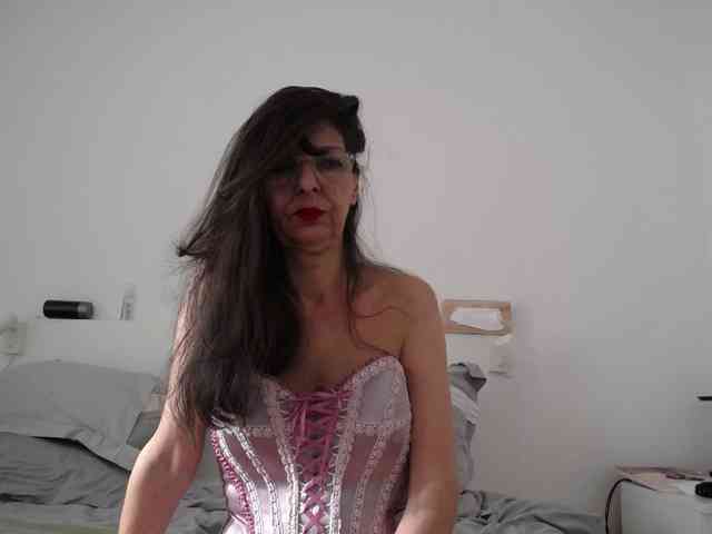 Maitresse-Elsa webcam