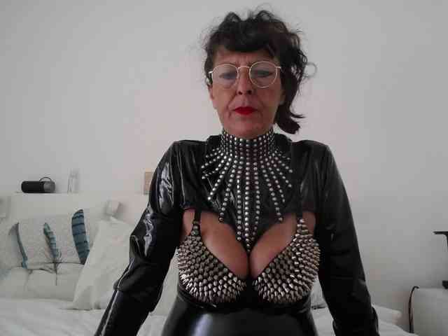 Maitresse-Elsa webcam