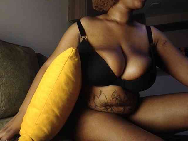Africana002 webcam