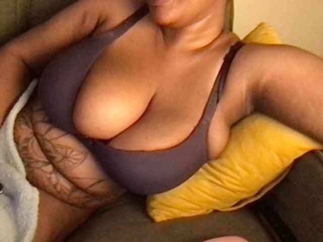 Africana002 webcam