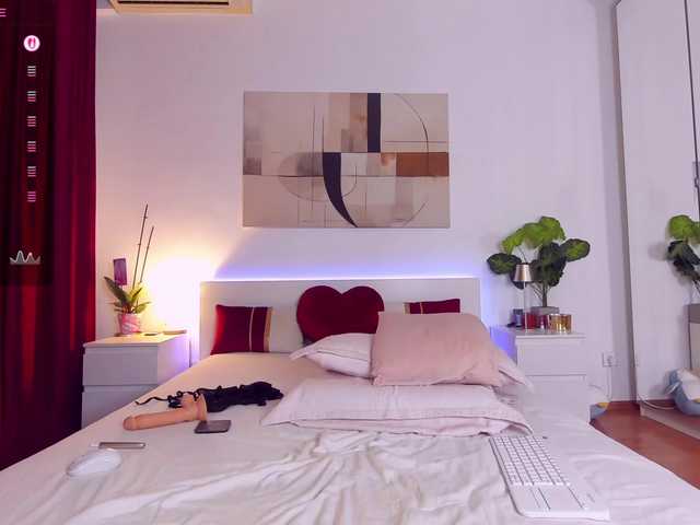 Sex chat gratuit in direct cu Nadeen69Nadia pe BongaCams