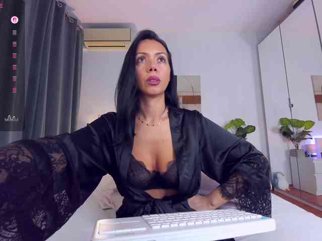 Nadeen69Nadia webcam