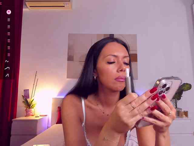 Nadeen69Nadia webcam