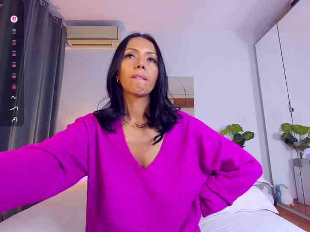Nadeen69Nadia webcam