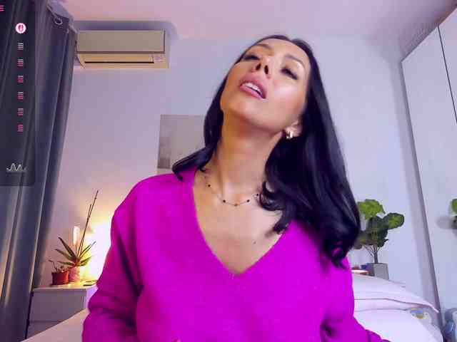 Nadeen69Nadia webcam