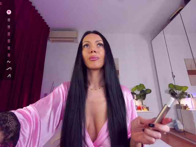 Nadeen69Nadia webcam